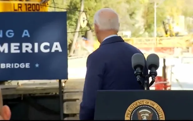 abd-baskani-joe-biden-bu-kez-boslukla-konustu-1666338966862.jpg ABD Başkanı Joe Biden bu kez boşlukla konuştu-1