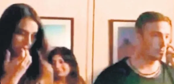 1693602149988.jpeg Oğuzhan Koç'la aşk mı yaşıyor? Dilan Çiçek Deniz 'Tanımıyorum' diyerek isyan etmişti: Koç'tan manidar yanıt-3