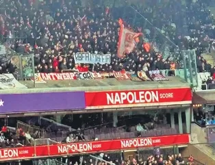 Anderlecht maçında mafya pankartı!