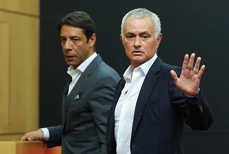Mourinho’nun sözleşmesine ’fesih’ maddesi