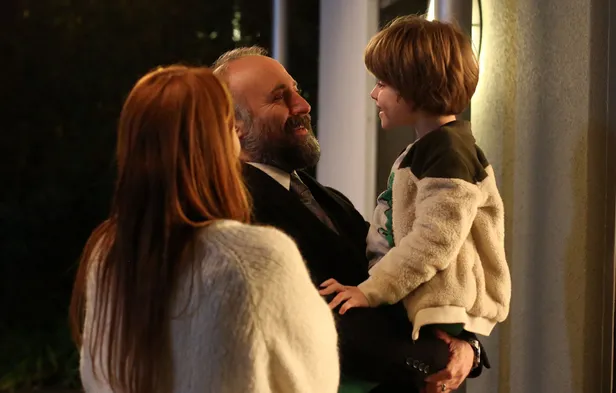 star-tv-o-dizinin-fisini-cekme-karari-aldi-izleyiciler-soku-yasiyor-veda-tarihi-1605014609922.jpg Star TV o dizinin fişini çekme kararı aldı! İzleyiciler şoku yaşıyor veda tarihi...-8