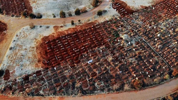 Güney Afrika kabusu yaşıyor! Yeni mezarlar kazıldı-4