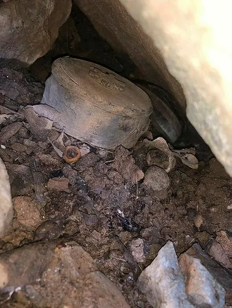 hakkaride-teror-operasyonu-pkkya-ait-2-antipersonel-mayini-ele-gecirildi-1614095931313.jpeg Hakkari'de terör operasyonu: PKK'ya ait 2 antipersonel mayını ele geçirildi-1