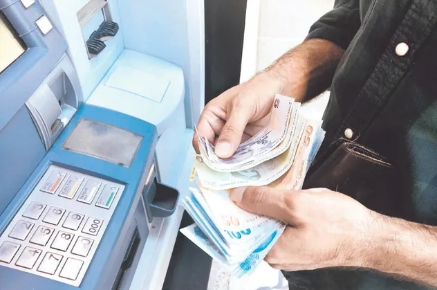 742 FETÖ’cü ATM kameralarına yakalandı!