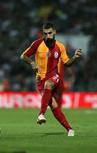 Son dakika transfer haberi: Kayserispor, Galatasaray'dan Jimmy Durmaz ve Emre Taşdemir'i istedi!