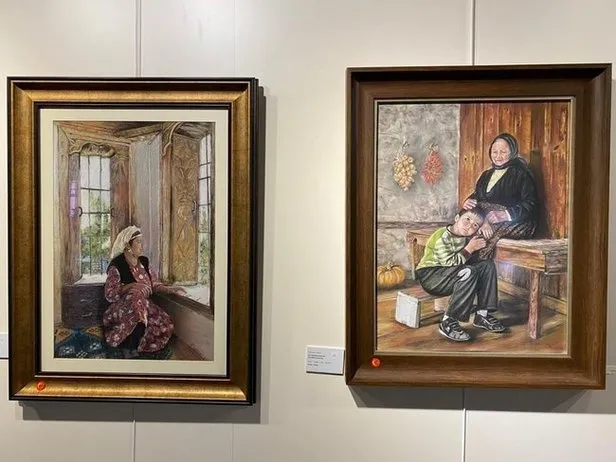 ressam-kamuran-kardas-anadolu-kadinini-tuvale-tasidi-benim-gozumden-bizim-cografyamiz-sergisi-acildi-1652210959294.jpg