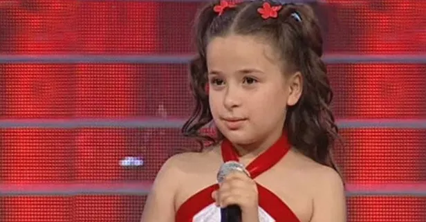 “Fındık Kurdu Berna” yıllar sonra sahnede ortaya çıktı: Tarz ve imaj değişikliği dikkat çekti