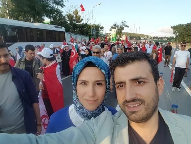 Selçuk ve Sümeyye Bayraktar'dan 15 Temmuz fotoğrafı-1