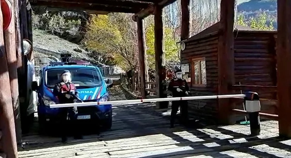 ekmek-pisirmek-icin-bulusan-72-kadin-koronaviruse-yakalandi-1607628028517.jpg Ekmek pişirmek için buluşan 72 kadın koronavirüse yakalandı-2