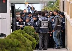 6 muvazzaf ifadeye çağrıldı!