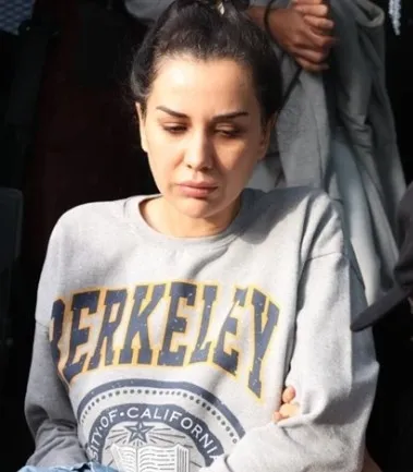 dilan-polatin-instagram-hesabina-erisim-engeli-1780772384211.jpeg Dilan Polat'ın Instagram Hesabı Kapatıldı: Müstehcen yayın gerekçe gösterildi | Kamu düzeni ve suçun önlenmesi esas alındı-4