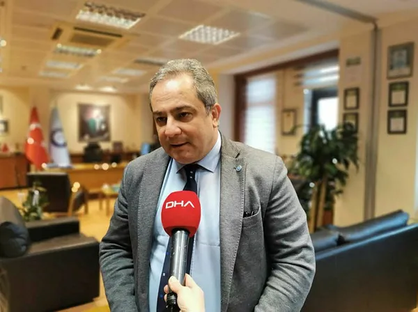 turkiyede-iki-doz-koronavirus-asisi-olan-kac-kisi-viruse-yakalandi-ilk-rakamlar-geldi-1615545054679.jpg Türkiye'de iki doz koronavirüs aşısı olan kaç kişi virüse yakalandı? İlk rakamlar geldi-2