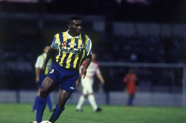 Fenerbahçeli eski yıldız Jay Jay Okocha hakkında tutuklama kararı