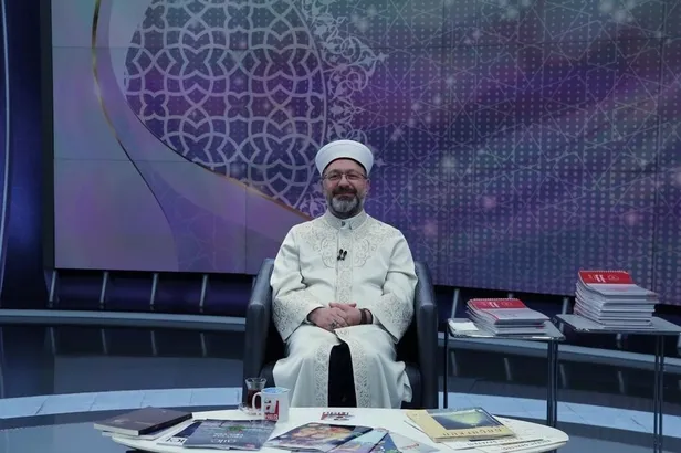 diyanet-isleri-baskani-ali-erbastan-a-haberde-onemli-aciklamalar-sigara-metaverse-ve-kripto-para-1644530011881.jpeg