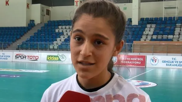 merve-akpinar-kimdir-kac-yasinda-nereli-sporcu-merve-akpinar-biyografisi-nasil-merve-akpinar-ne-dedi-1625552362149.jpg Sporcu Merve Akpınar biyografisi nasıl? Merve Akpınar ne dedi? Merve Akpınar kimdir, kaç yaşında, nereli?-2