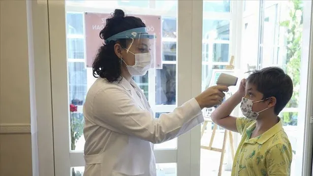 Sağlık Bakanlığı koronavirüs tedavi rehberinde değişiklik yaptı! 12 yaşa da Favipiravir verilebilecek