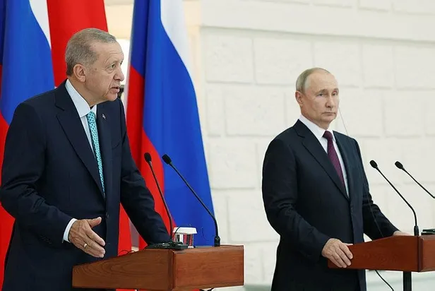 putin-baskan-recep-tayyip-erdogani-anlatan-belgeseli-kendisine-takdim-etti-1693865409747.jpeg