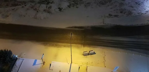 Malatya'da etkili olan kar yağışı kenti beyaza bürüdü-3