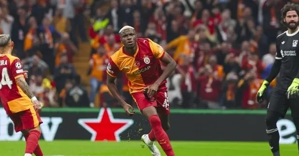 Victor Osimhen Afrika'da finale kaldı!