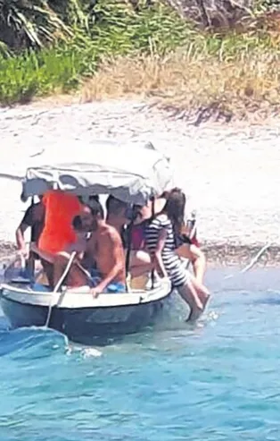 İzmir'de tekne faciası: 4 ölü 1 kayıp