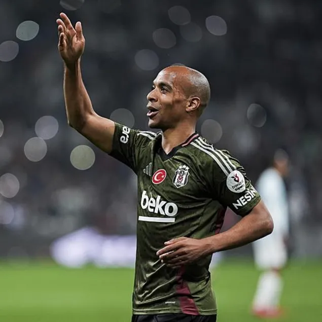 Beşiktaş’ta Joao Mario bilmecesi
