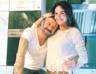 Aşkını haykırdı