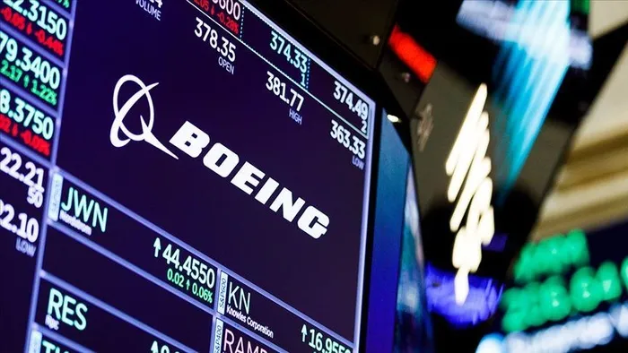 Son dakika: ABD'li uçak üreticisi Boeing, 737 MAX 9 tipi yolcu uçağındaki hatayı kabul etti-12
