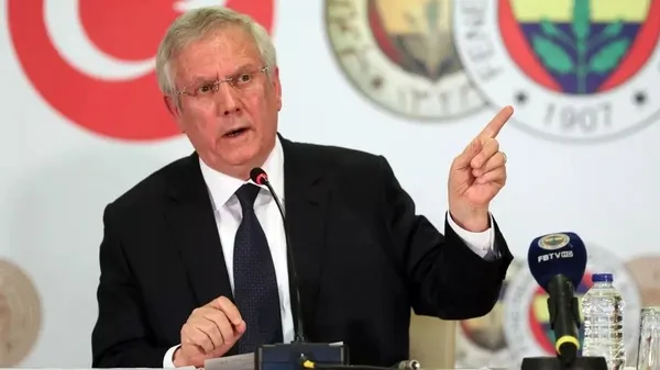 fenerbahcenin-eski-baskani-aziz-yildirimdan-ali-koca-cevap-sen-aziz-yildirimi-birak-5-yilin-hesabini-ver-1687555213339.jpeg Fenerbahçe'nin Eski Başkanı Aziz Yıldırım'dan Ali Koç'a cevap: Sen Aziz Yıldırım’ı bırak 5 yılın hesabını ver!-5