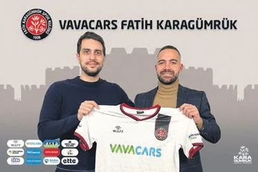 steaua-bukresin-patronu-becaliden-galatasaraya-sitem-morutan-icin-odeme-almadim-1642461350432.jpeg Steaua Bükreş’in patronu Becali'den Galatasaray'a sitem! "Morutan için ödeme almadım"-16