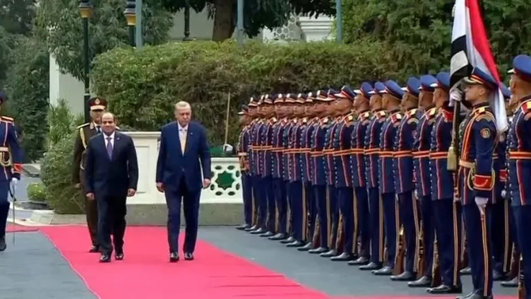 Başkan Erdoğan 12 yıl sonra Mısır’da!