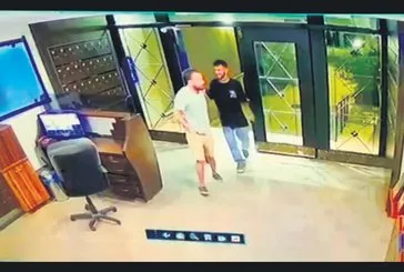 Elleri ve ayakları bağlanarak öldürülen Çınar Ersanlı katillerini kapıda karşıladı