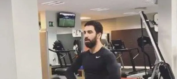 Arda Turan paylaştı, sosyal medya karıştı!