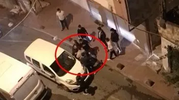 İZLE I Beyoğlu’nda 15 yaşındaki ehliyetsiz sürücü polise yakalanınca dehşet saçtı: Polis havaya ateş açtı