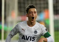 Mesut Özile Asyadan sürpriz talip! Fenerbahçenin kapısı çalınıyor