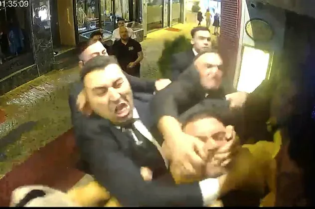 Ortaköy'deki dayak olayının detayları ortaya çıktı! Refleks olarak dövmüşler