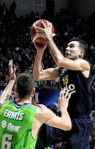 Fenerbahçe hayata geri döndü