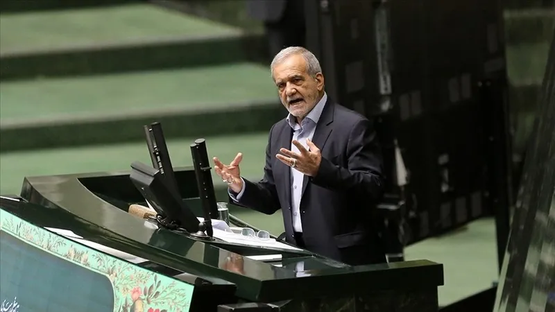 iran-basini-duyurdu-pezeskiyan-israil-hava-saldirisinda-bacagindan-yaralandi-1752400056320.jpeg İran basını duyurdu! Pezeşkiyan İsrail hava saldırısında bacağından yaralandı... Nasrallah'ın akıbetini yaşayacaktı-2