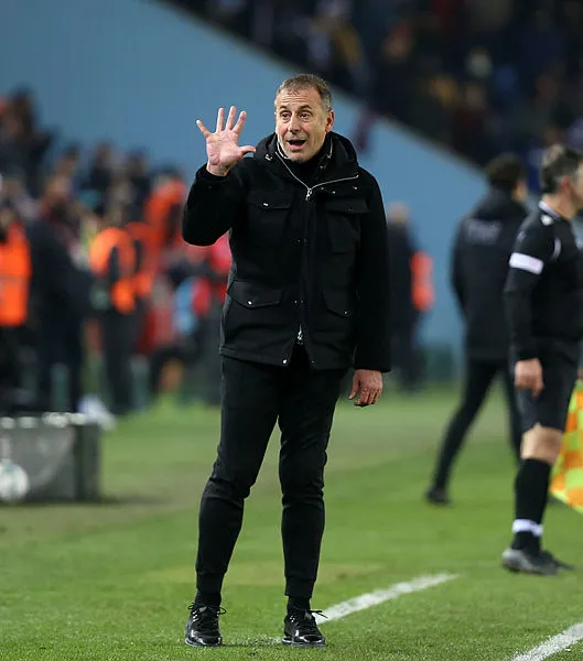 1647160689887.jpg Abdullah Avcı'nın ustalık eseri: Trabzonspor-8