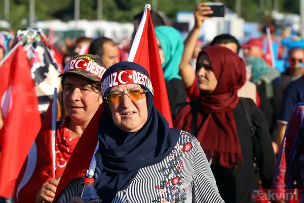 Milyonlar 15 Temmuz Şehitler Köprüsü'ne akın etti - 29