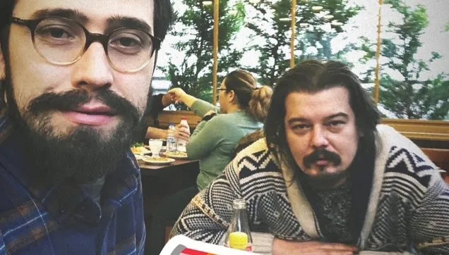 arda kural tutunamayanlar dizisiyle setlere geri dondu iste arda kural in son hali videosunu izle takvim tv