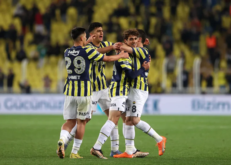 Fenerbahçe'den açıklama geldi! "Bora Aydınlık ve..." - 1