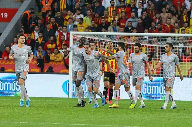 Göztepe 0-3 Medipol Başakşehir | MAÇ SONUCU