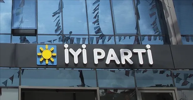 Son dakika: İYİ Parti'de toplu istifa!