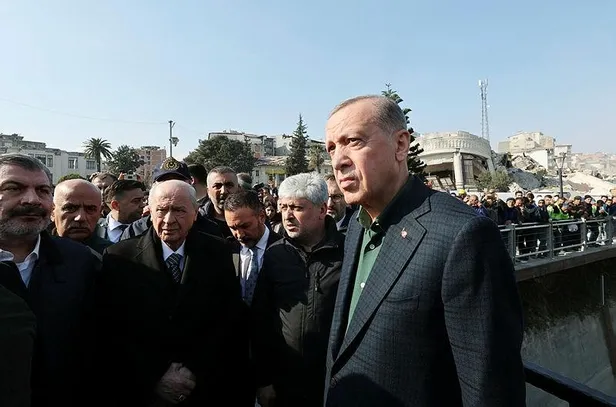 Başkan Erdoğan ve Devlet Bahçeli deprem bölgesinde!-4