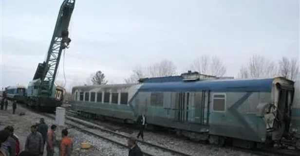 İran’da yolcu treni raydan çıktı: 17 ölü, 50 yaralı