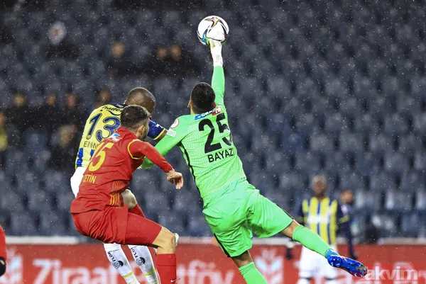 Fenerbahçe'nin Kayserispor'a elenmesi sonrası spor yazarlarından Berisha'ya sert sözler: 1 kişi eksik oynattı! - 10