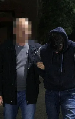 İstanbul'da şafak operasyonu!