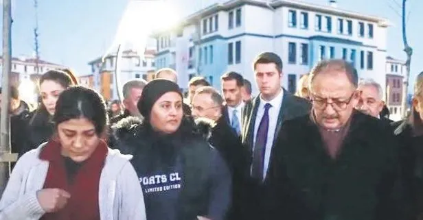 Çevre, Şehircilik ve İklim Değişikliği Bakanı Mehmet Özhaseki depremzedelerin isteklerini geri çevirmedi