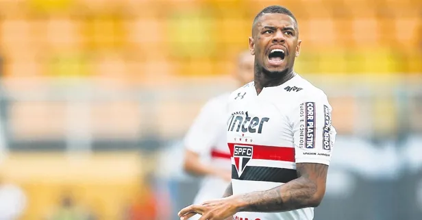 Taffarel sol beki bitirip gelecek