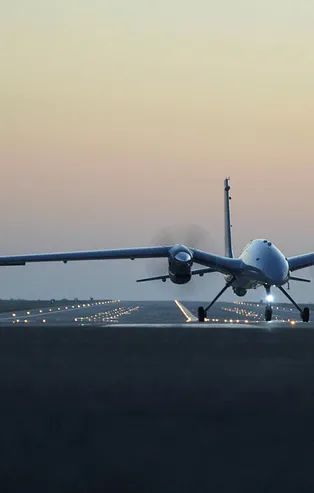 Son dakika: BAYKAR duyurdu! AKINCI TİHA'dan bir rekor daha! Dev yükle 13 saat uçuş!